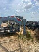 2013 80" x 20' T/A Gooseneck Trailer
