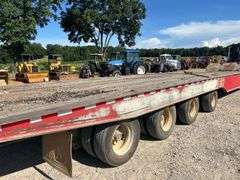 2005 Trail Eze 102" x 52' Quad Sliding Axle Equipment Trailer