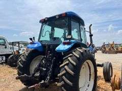 New Holland TM120 Cab Tractor *INOP
