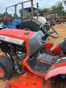 Kubota B2400 Tractor w/ Mower *INOP