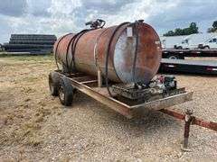 1,000 Gallon Pull Type Fuel Trailer