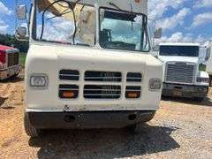1998 International S/A Box Truck *INOP