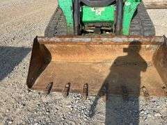 Bobcat T750 Skid Steer Loader