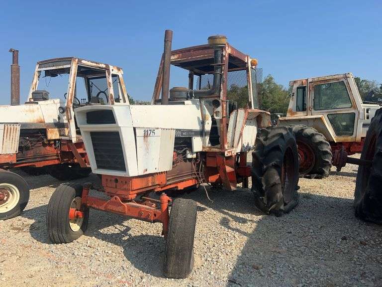 Case 1175 Cab Tractor