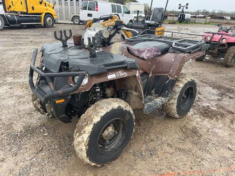 Polaris 4x4 ATV