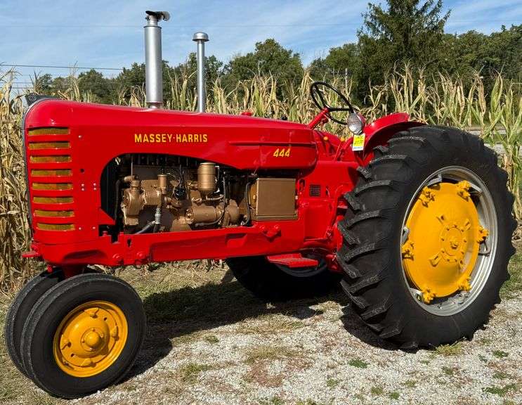 Massey Harris 444 Tractor - KS2770