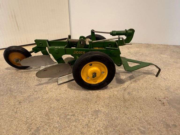 John Deere 2 Btm Plow