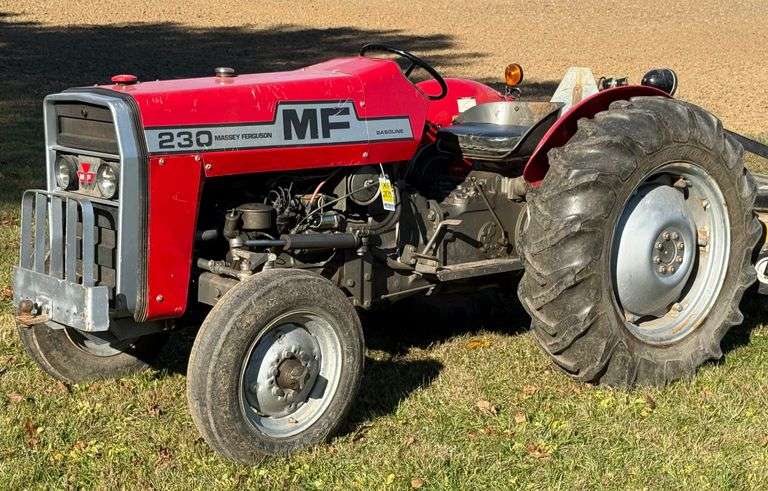 Massey Ferguson 230 Tractor - KS2839