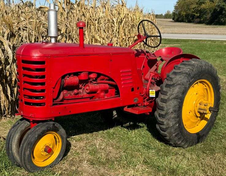 Massey Harris 22 Tractor - KS2780