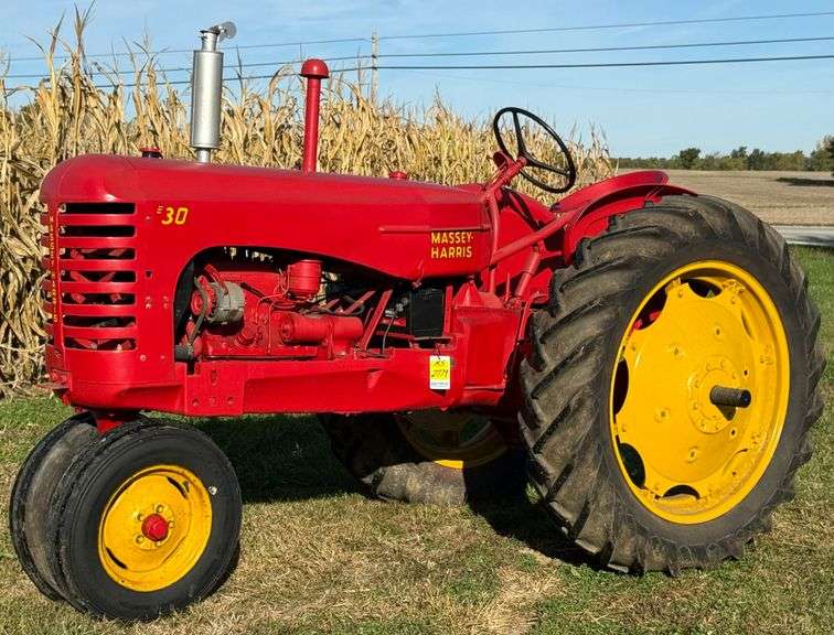 Massey Harris 30 Tractor - KS2779