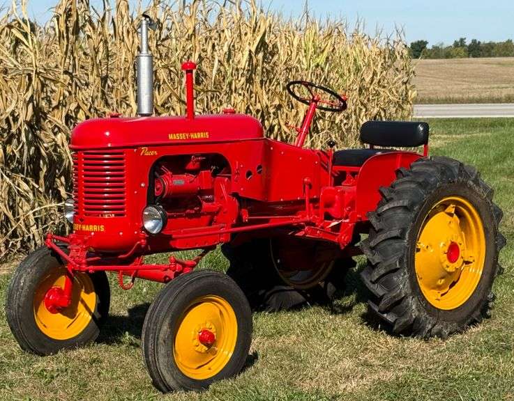 Massey Harris Pacer Tractor - KS2765