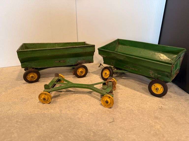 John Deere Wagons, gears and parts