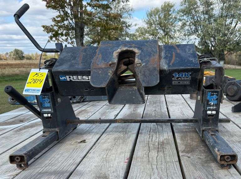 Reese 5th Wheel Kwik Slide Mount - KS2814