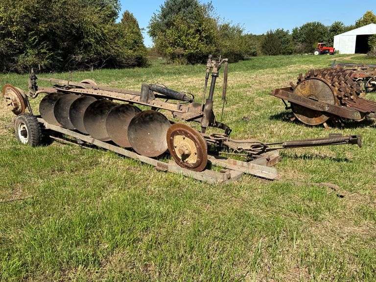 6-Cone One-Way Disk Plow w/ Transport Trailer - TW