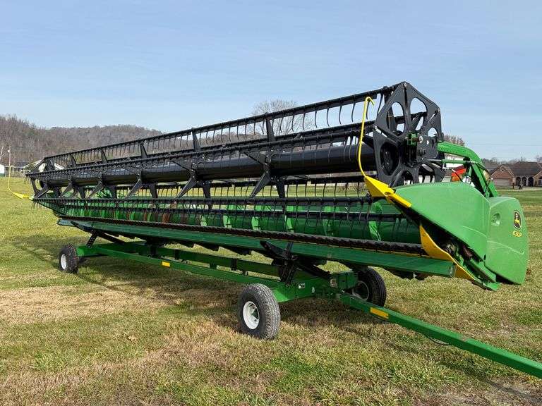 John Deere 630F Platform Head