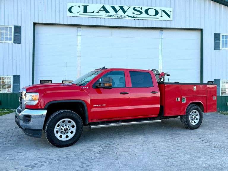 2018 GMC 3500HD 4-Door Diesel Pickup Truck