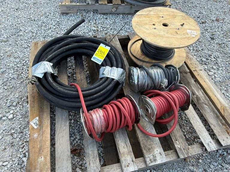 Assorted Cable/Hose