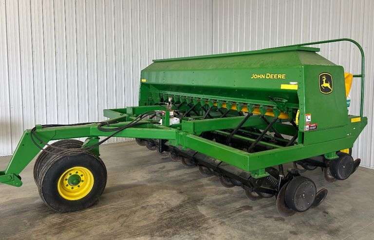 John Deere 1560 Grain Drill - KS2898