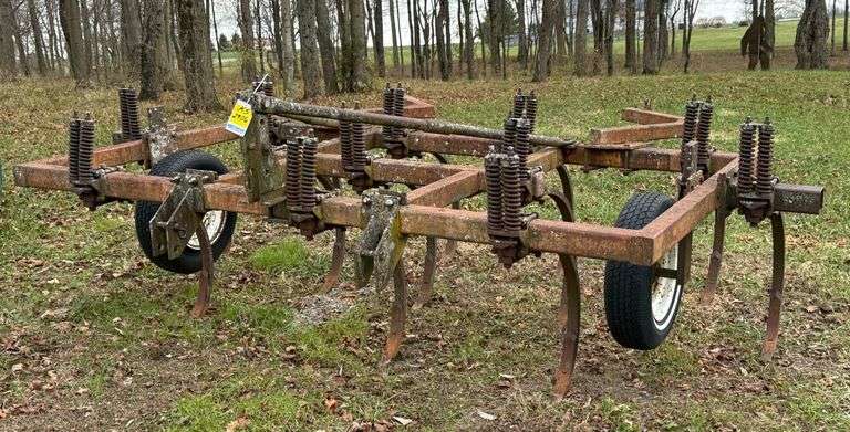 Brillion Chisel Plow - KS2906