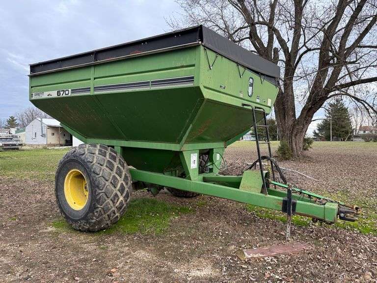 Brent 670 Grain Cart - TW