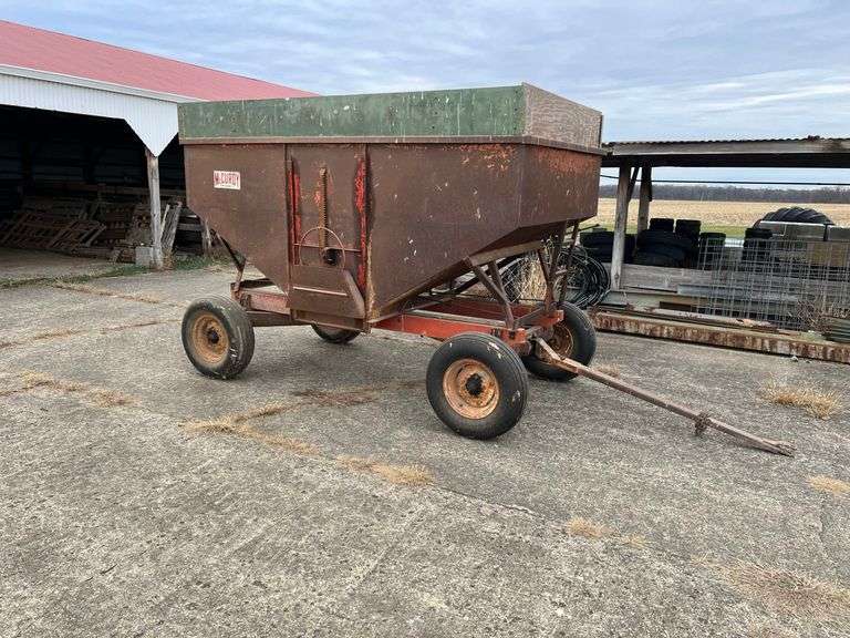 McCurdy Gravity Bed Wagon - TW
