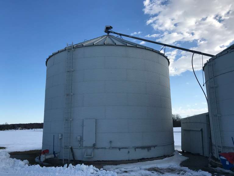 22,000 bu Grain Bin