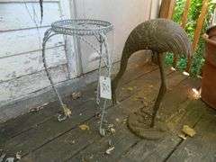 Wrought  Iron Plant Stand, Metal Bird Yard Dec