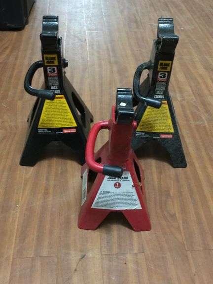 thumbnail image 2 of And MINI Vehicle Jack Stand ADAPTERSs With 78mm Rubber Pads For 2-3 Ton 2 of 10