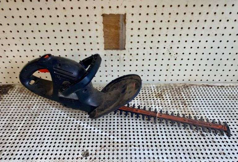 Hedge Trimmer
