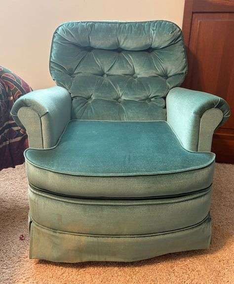 Swivel Rocker Chair 28” X 28” X 34”
