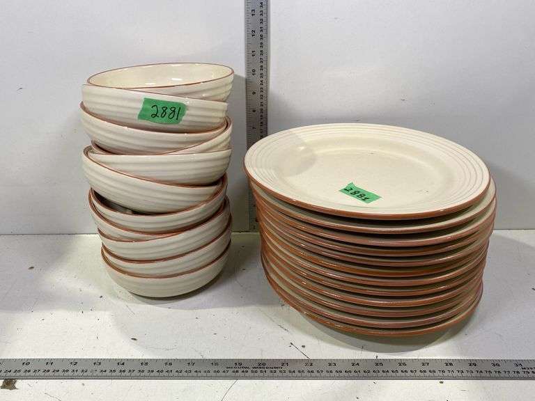 Jamie Oliver Plate & Bowl Set, 11 bowls, 12 plates Wild Rose