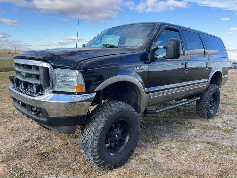 2000 Ford Excursion Truck, 4 door,