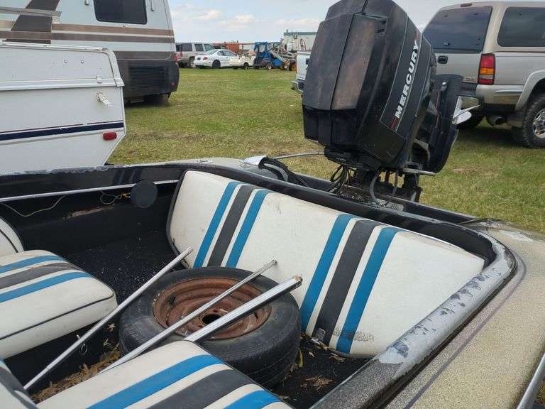 16' Sidewinder Boat & 1981 Roadrunner Trailer *Unreserved*