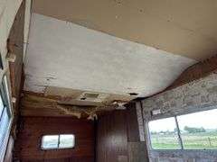 Vanguard Model F3100 5th wheel Travel Trailer, *Unreserved*
