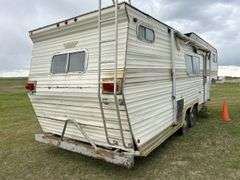 Vanguard Model F3100 5th wheel Travel Trailer, *Unreserved*