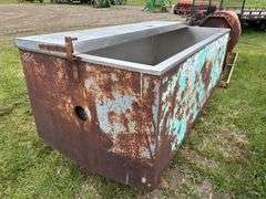Stainless Steel Pig Scalder Approx. 7' x 4' x 4' *Unreserved*