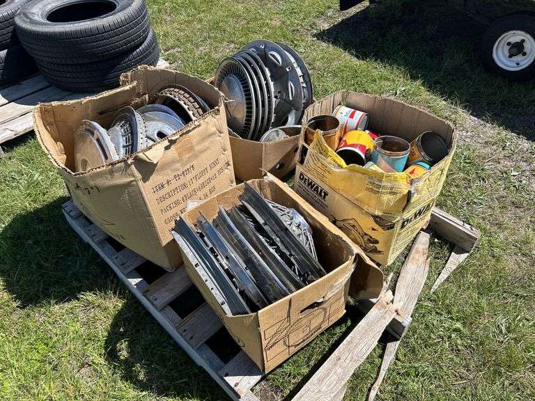 Approx. 20 Hubcaps, & Trim Rings for CHevy, Dodge, TBird, & Assorted, Approx. 20 Tobacco Tins *Unreserved*