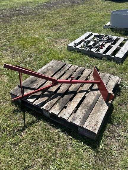 Roller Stand w/ out roller, approx 22"W, *Unreserved*