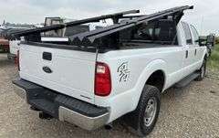2015 Ford F-350 Crew Cab Truck