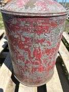 Seton 5 gal Fuel can, Mobil gas 5 gal fuel can, *Unreserved*