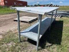 Stainless Steel Work Table Approx. 30'' x 96'' x 35'' *Unreserved*