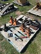 Honda 1320 lb car jack, 4 All Trade 3 ton jack stands 12-17", Hammer, bottle jack 8" PF #1010807 w/ handle, *Unreserved*