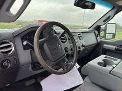 2015 Ford F-350 Crew Cab Truck