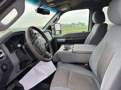 2015 Ford F-350 Crew Cab Truck