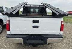 2015 Ford F-350 Crew Cab Truck