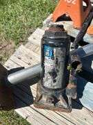 Honda 1320 lb car jack, 4 All Trade 3 ton jack stands 12-17", Hammer, bottle jack 8" PF #1010807 w/ handle, *Unreserved*