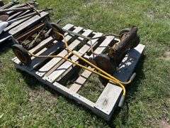 Push Lawn Mower (2) w/ 15'' Blade *Unreserved*