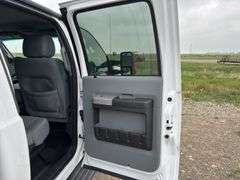 2015 Ford F-350 Crew Cab Truck