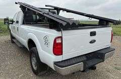 2015 Ford F-350 Crew Cab Truck