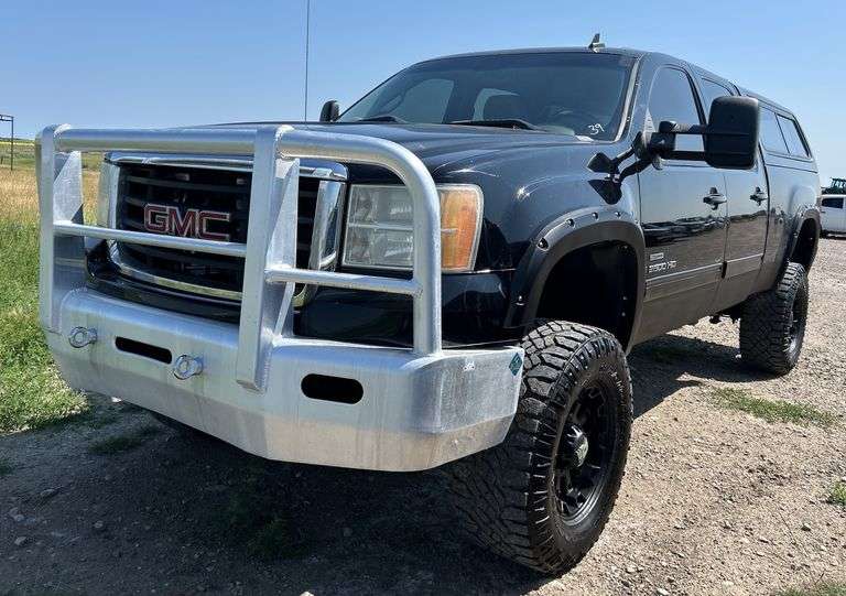 2009 GMC 2500 SLT Duramax Truck *Unreserved*